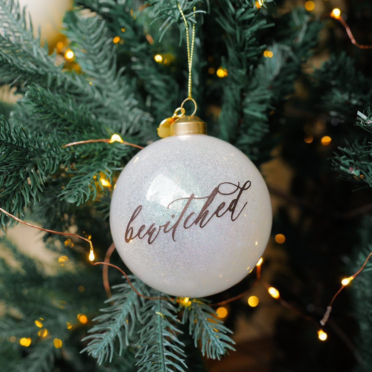 Personalized Glass Bauble | Pearl White